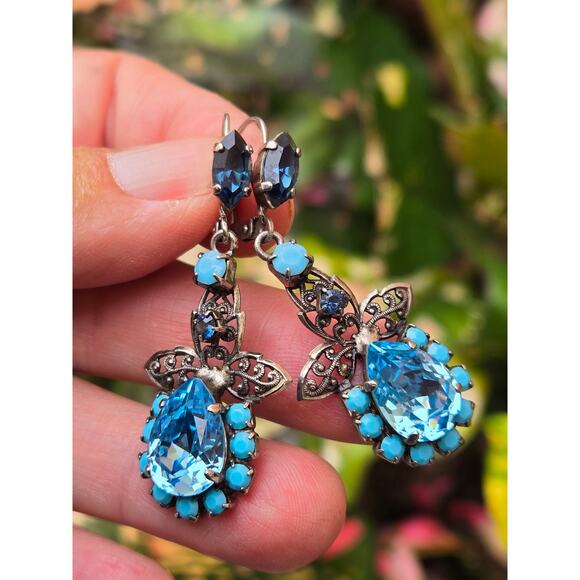 Vintage NIKOLAS FRANGOS Blue Swarovski Crystal Chandelier Earrings, Stunning! - Picture 7 of 10